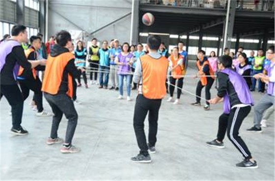 利来w66检测拉绳控球比赛